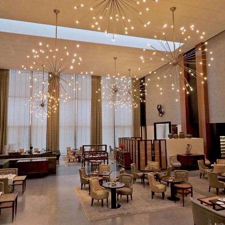 Hotel Grand Hyatt Gurgaon Zewnętrze zdjęcie
